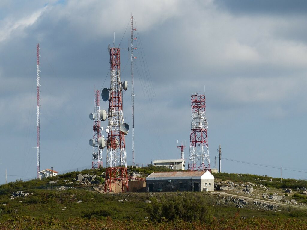 Quita el bloqueo de Claro usando SafeUnlocks: 3 antenna, communication, transmission-227799.jpg
